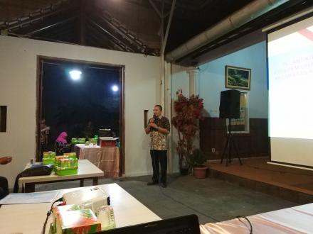 Pengambilan Sumpah dan Bimtek KPPS Pilurdes Ngestiharjo Tahap 1