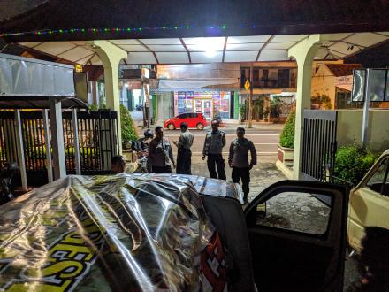 Pengiriman Logistik Pemilu dari Desa ke TPS seluruh Ngestiharjo 