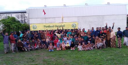 Gladen Selapanan  dan Buka Bersama Jemparingan Parikesit Cungkuk 