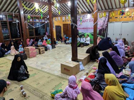 Silahturahim dan Bakti Sosial Jamaah Mushola Al Hijrah Sumberan ke Panti Asuhan Daarut Taqwa 