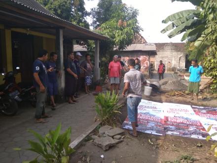 Giat Kerja Bakti Warga RT 04 Pedukuhan Onggobayan 
