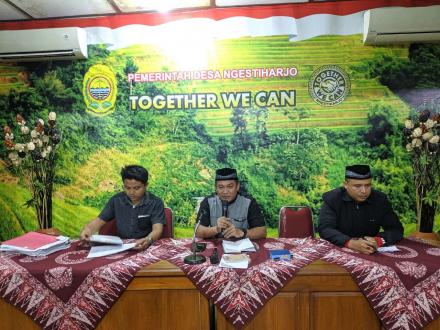 Rapat Evaluasi Revisi Proposal Dana BKK