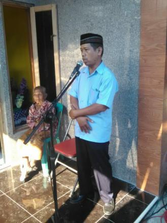 Penyerahan Akte Kematian Alm Ali Wiyarjo Pedukuhan Janten 