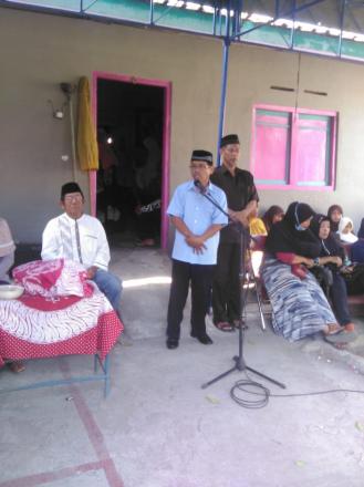 Penyerahan Akte Kematian  Alm. Tukdjo Pedukuhan Janten