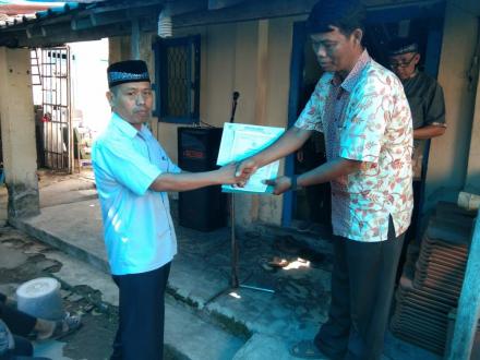 Penyerahan Akte Kematian Alm. Kawit Pedukuhan Onggobayan 