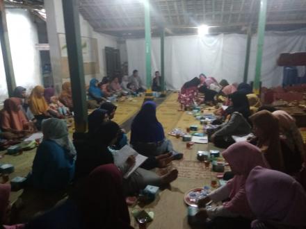 Pertemuan PKK Pedukuhan Onggobayan 