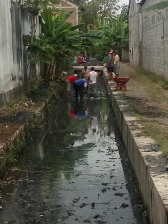 Angkat Waled di Sungai Pedukuhan Janten 