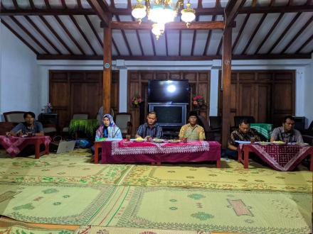 Reses Anggota DPRD Bantul Damba Aktivis 