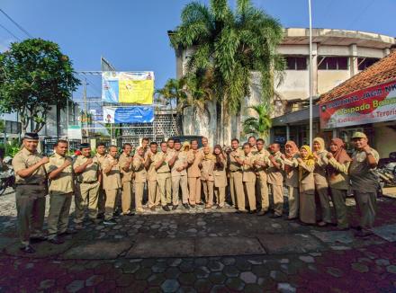 Apel Pagi Pamong Desa Ngestiharjo 