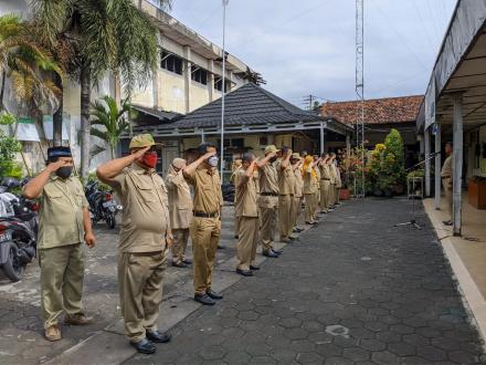 Apel Pagi Pamong Ngestiharjo