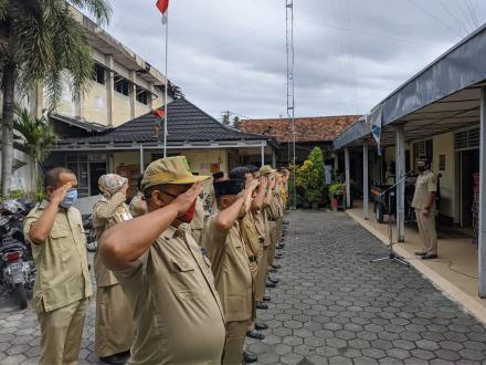 Apel Pagi Pamong Ngestiharjo