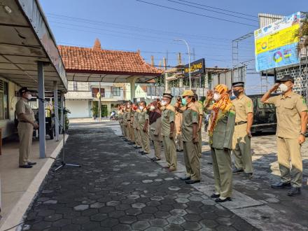 Apel Rutin Pagi Pamong Ngestiharjo