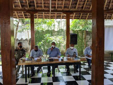 Rapat Koordinasi Evaluasi dan Tindak Lanjut Perkembangan Penyebaran Covid-19 Bantul