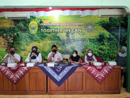 Pelatihan KWT Ngesti Asri