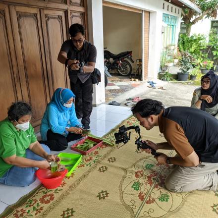 Syuting Pembuatan Produk Olahan Lidah Buaya KWT Sumber Rejeki Padukuhan 2 Sumberan