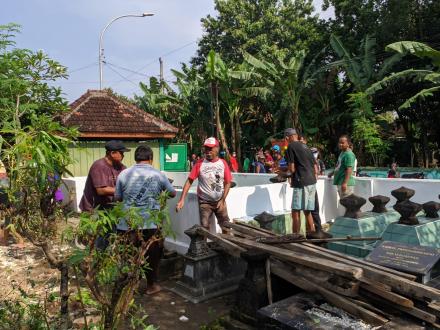 Kerja Bakti Kampung Soboman 