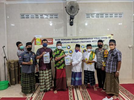 Monitoring Protokol Kesehatan Pelaksanaan Tarawih di Mushola As-Shinta Jomegatan