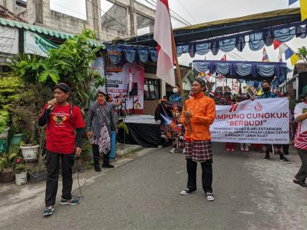 Pawai Budaya Warga Kampung Cungkuk