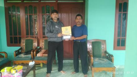 Penyerahan Akte Kematian Ibu Sinah