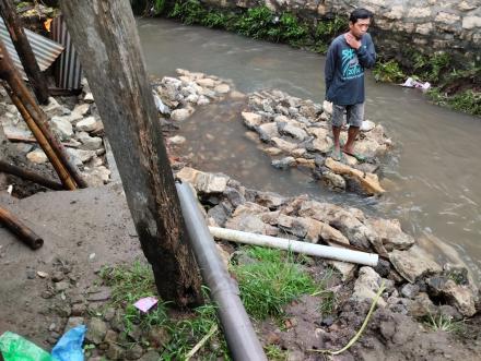Tanah Longsor di Jomegatan