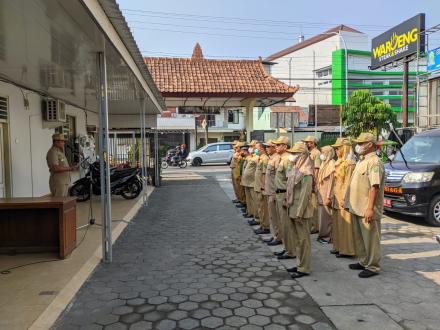 Apel Pagi Rutin Pamong Ngestiharjo