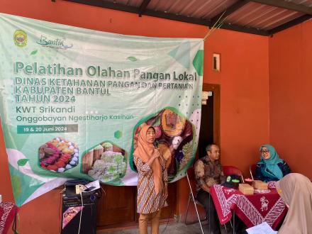 Pelatihan Olahan Pangan Lokal di Onggobayan