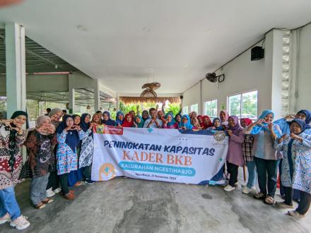 Peningkatan Kapasitas Kader BKB di Niku Cafe Soboman