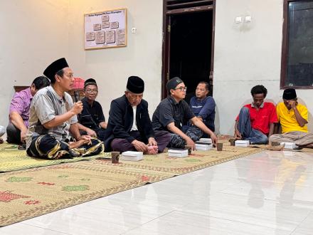 Pertemuan Rutin Pokgiat Padukuhan VII Jomegatan