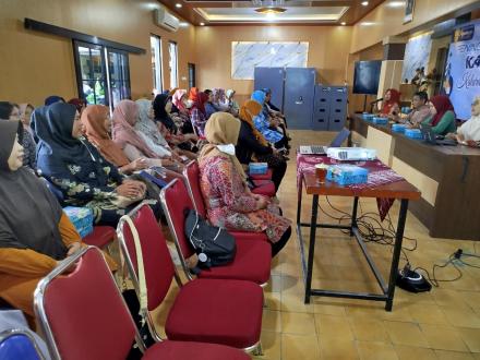 Peningkatan kapasitas Kader BKL Kalurahan Ngestiharjo