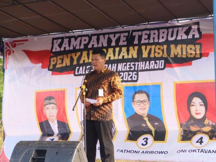 Penyampaian Visi dan Misi Calon Lurah Ngestiharjo Hari I